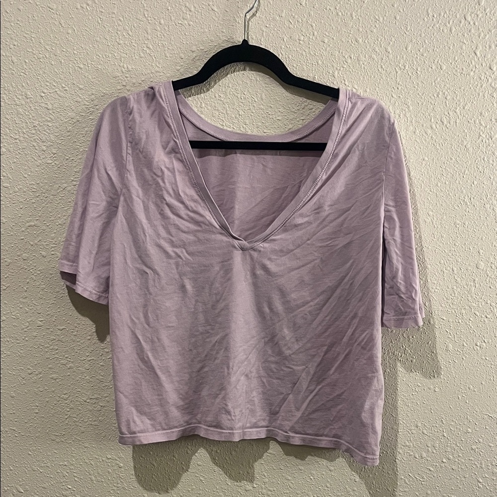 VETTA Soft Lilac V-Neck Reversible  T-shirt